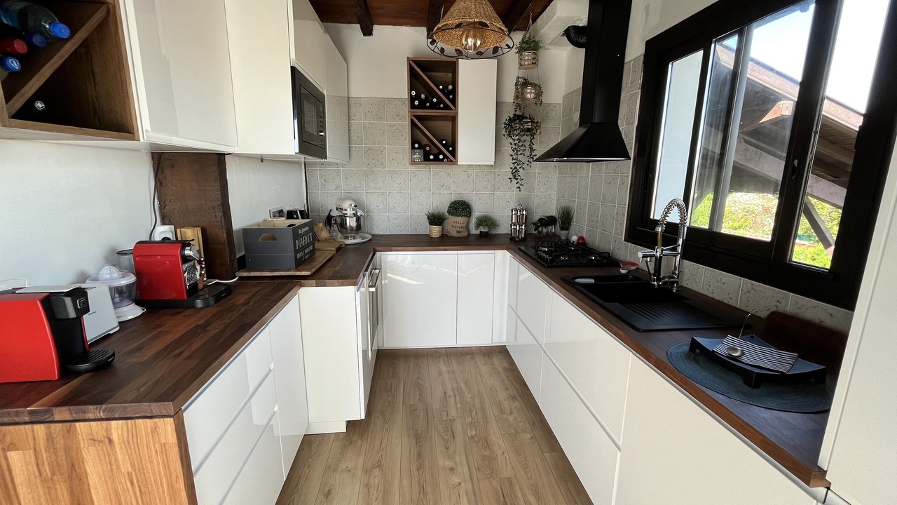 Photo of Kitchen in Urcuit