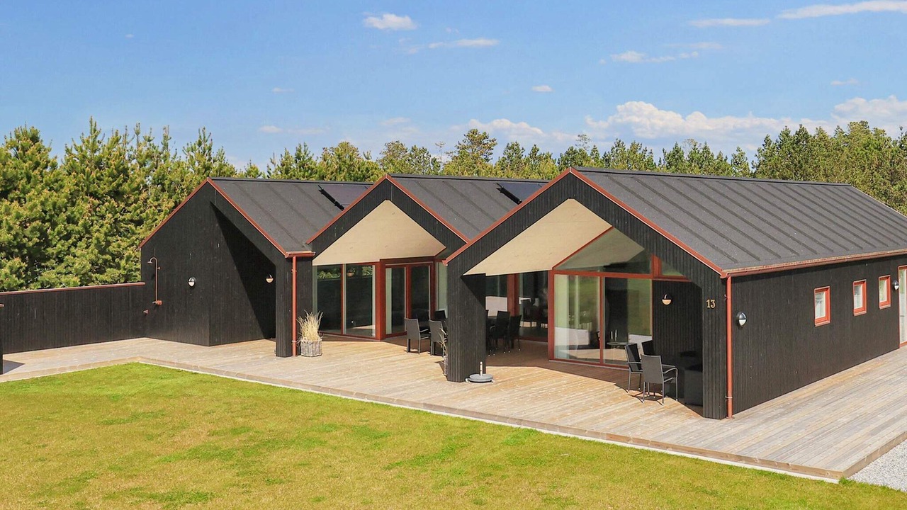 Photo of Outdoor in Bratten Strand