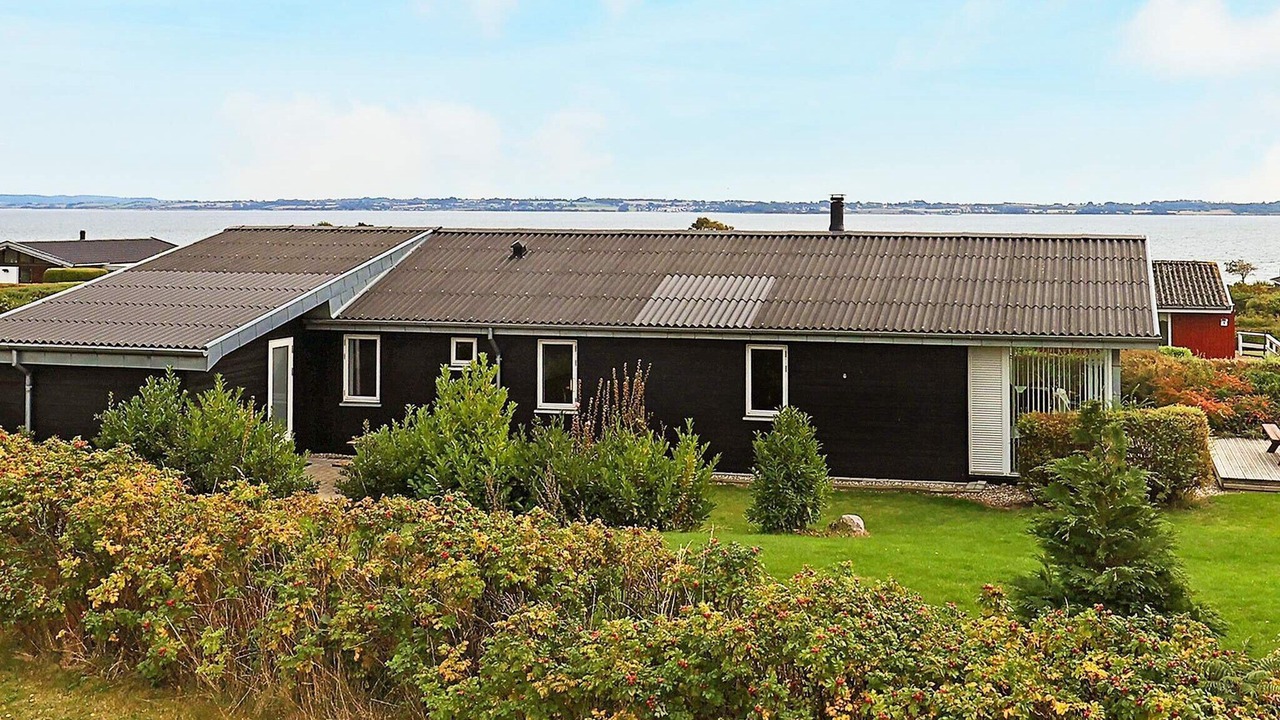 Photo of Outdoor in Helnæs By
