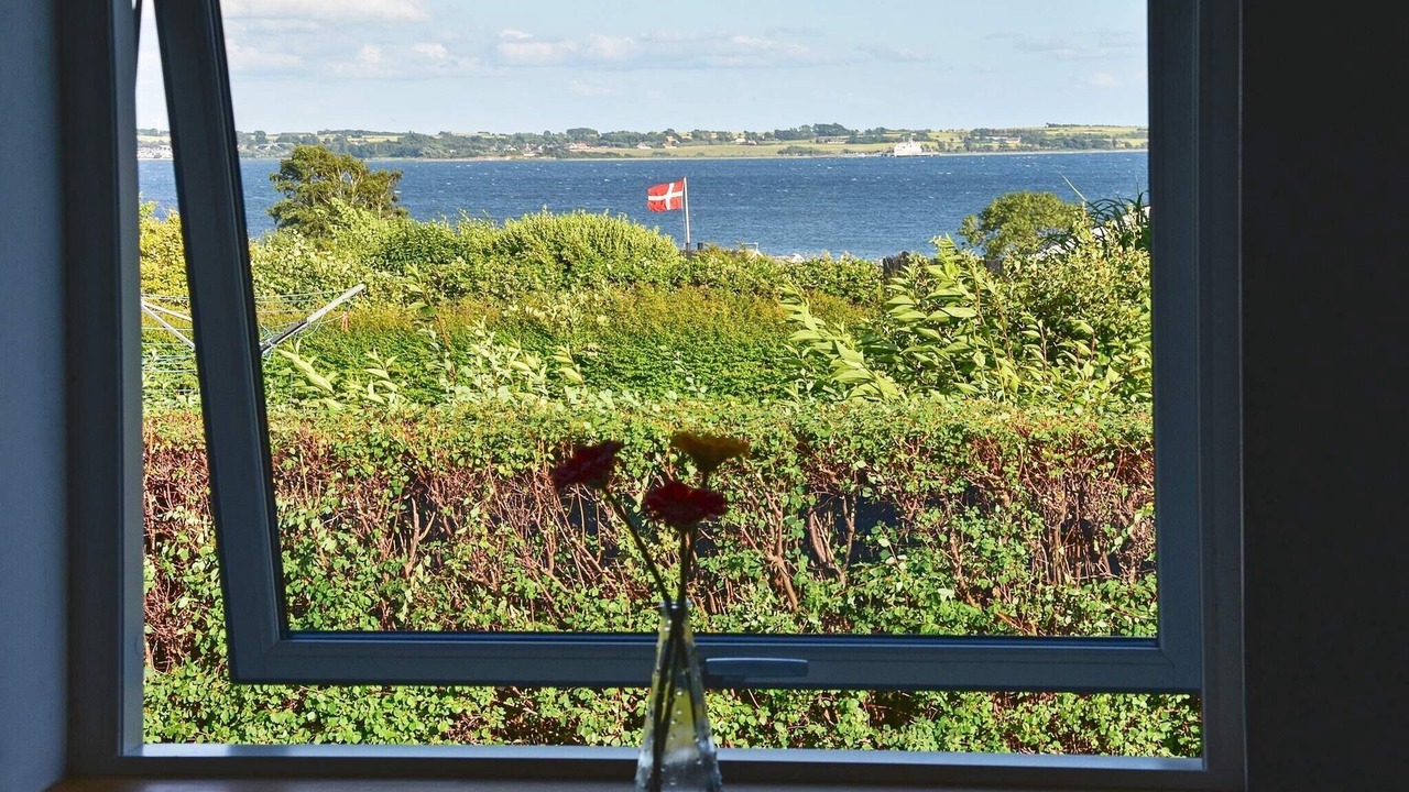 Photo of Others in Helnæs By