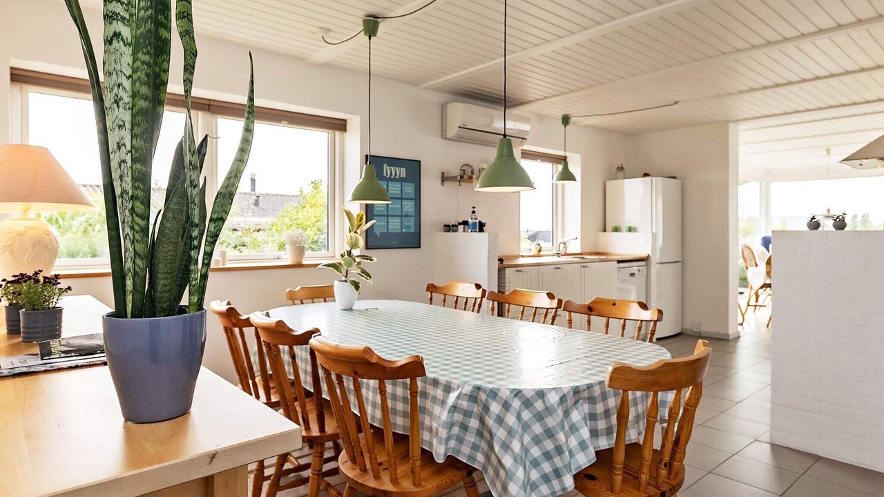 Photo of Others in Helnæs By