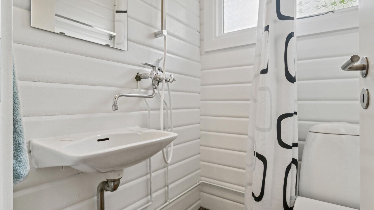 Photo of Bathroom in Ronne