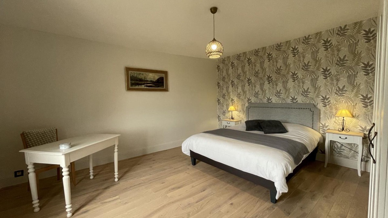 Photo of Bedroom in Vernusse