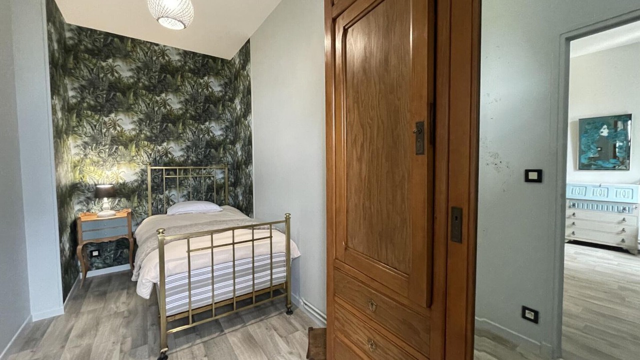 Photo of Bedroom in Vernusse