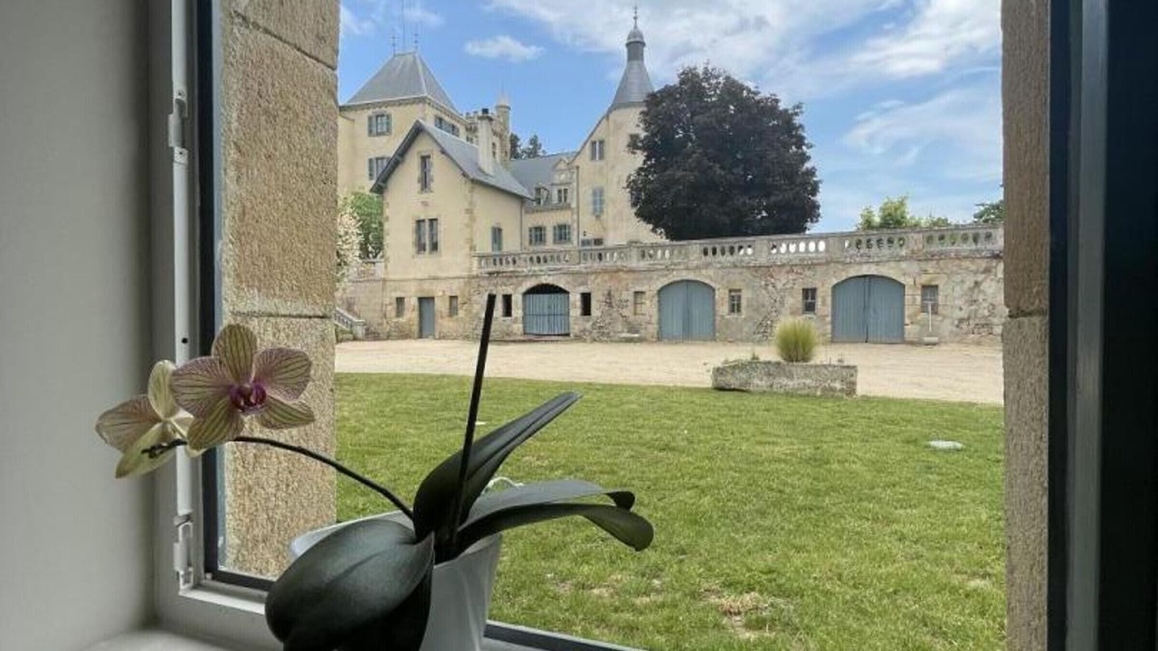 Photo of Others in Vernusse