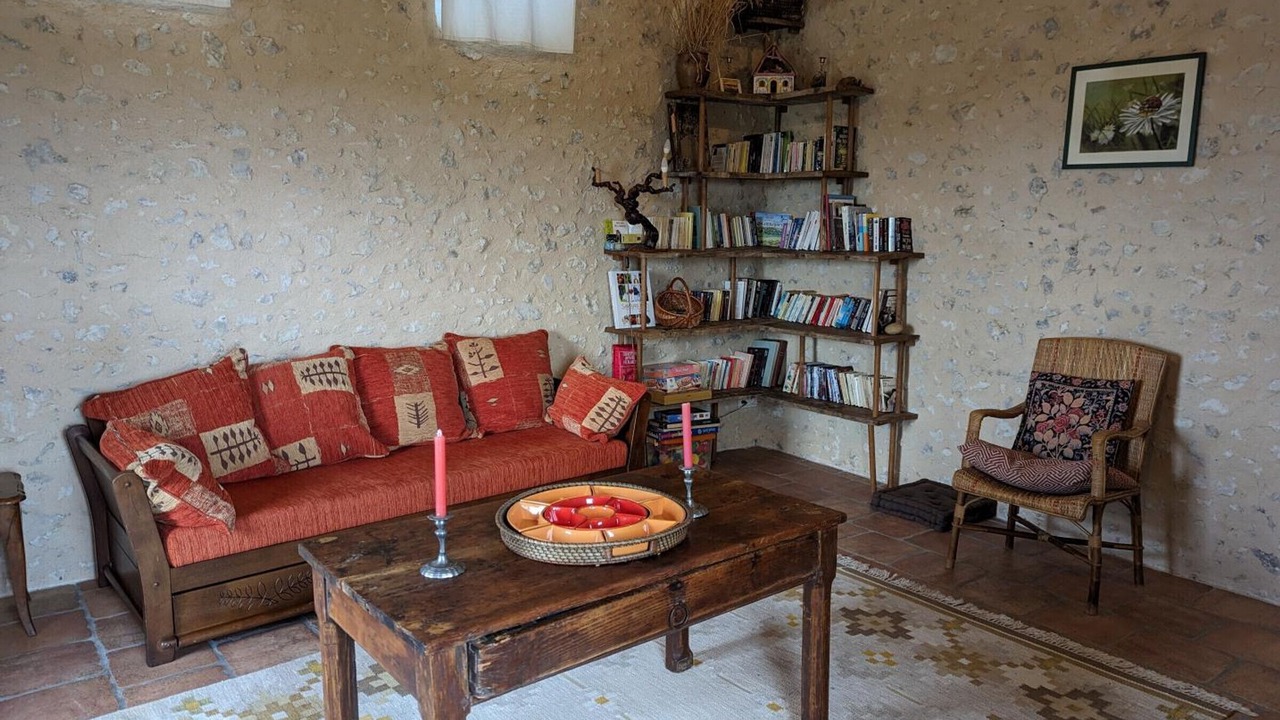 Photo of Livingroom in Saint-Romain