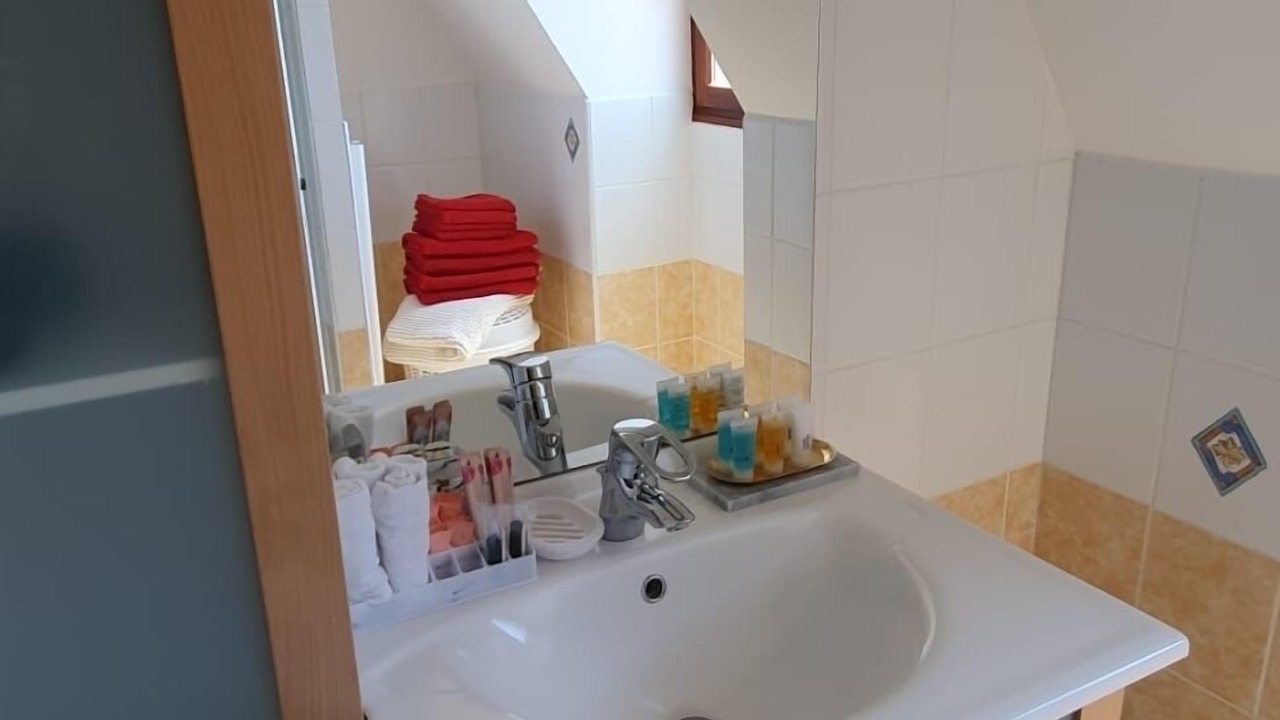 Photo of Bathroom in Castelnaud-la-Chapelle