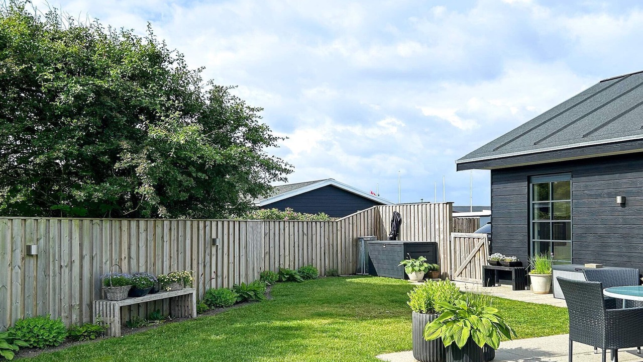 Photo of Outdoor in Logstor