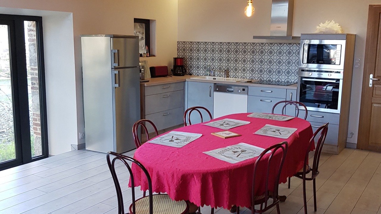 Photo of Others in Javene