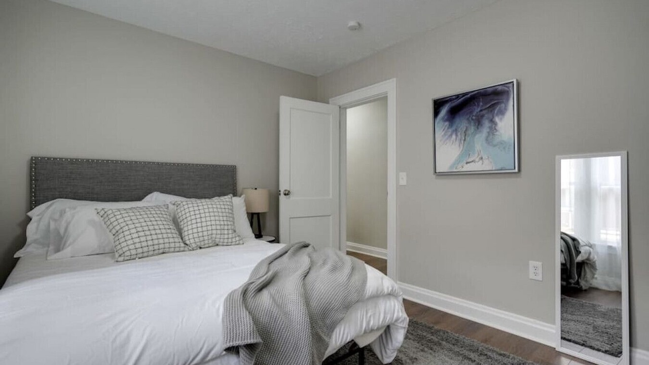 Photo of Others in Columbus