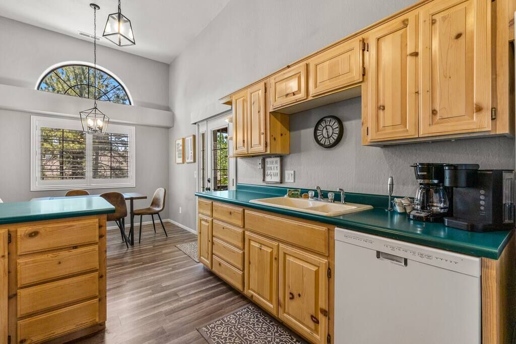 Photo of Kitchen in Munds Park