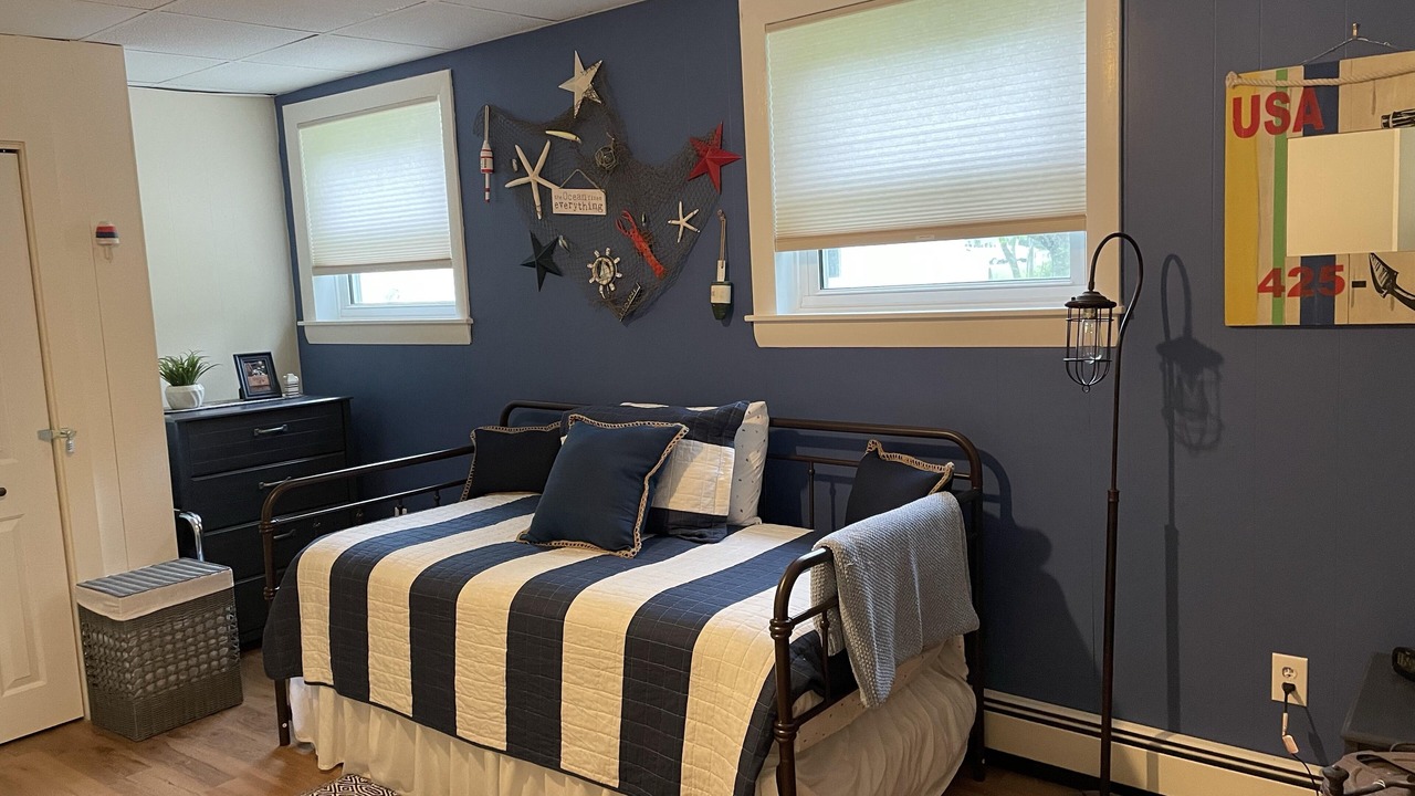 Photo of Bedroom in Boothbay