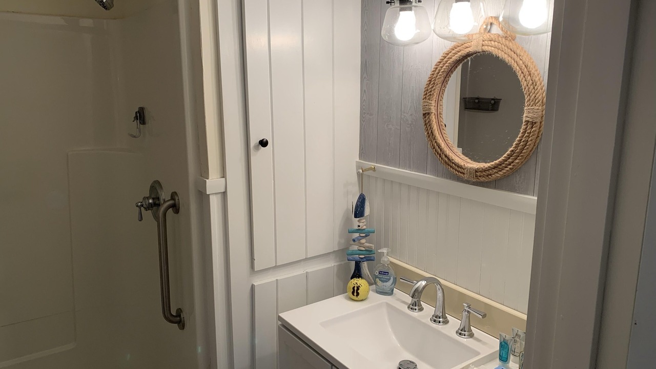 Photo of Bathroom in Boothbay