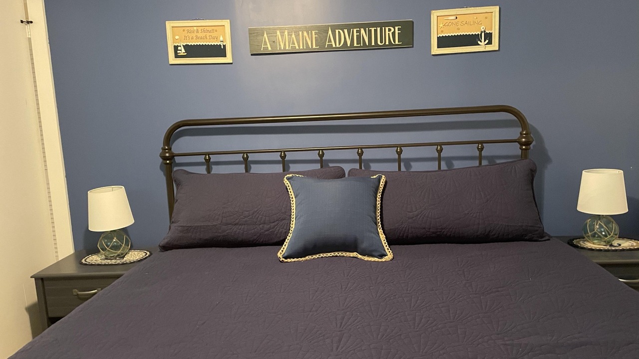 Photo of Bedroom in Boothbay