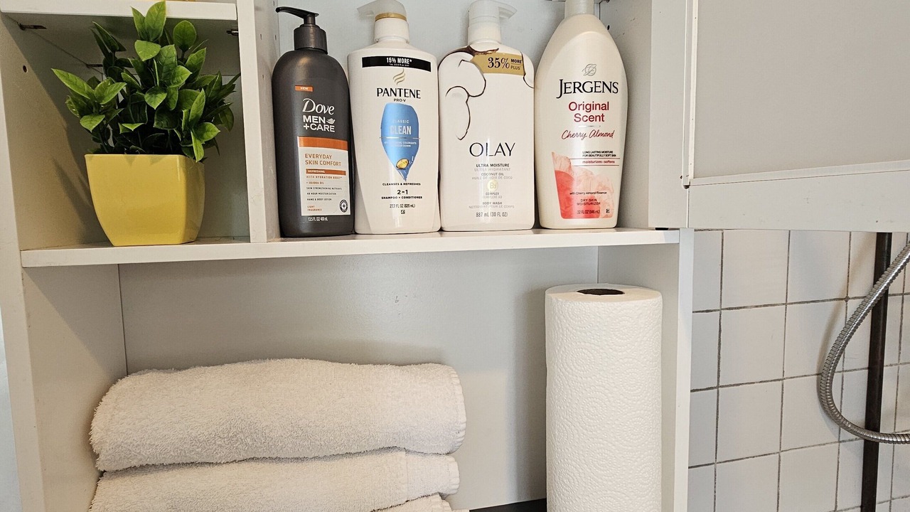 Photo of Bathroom in Cabbagetown