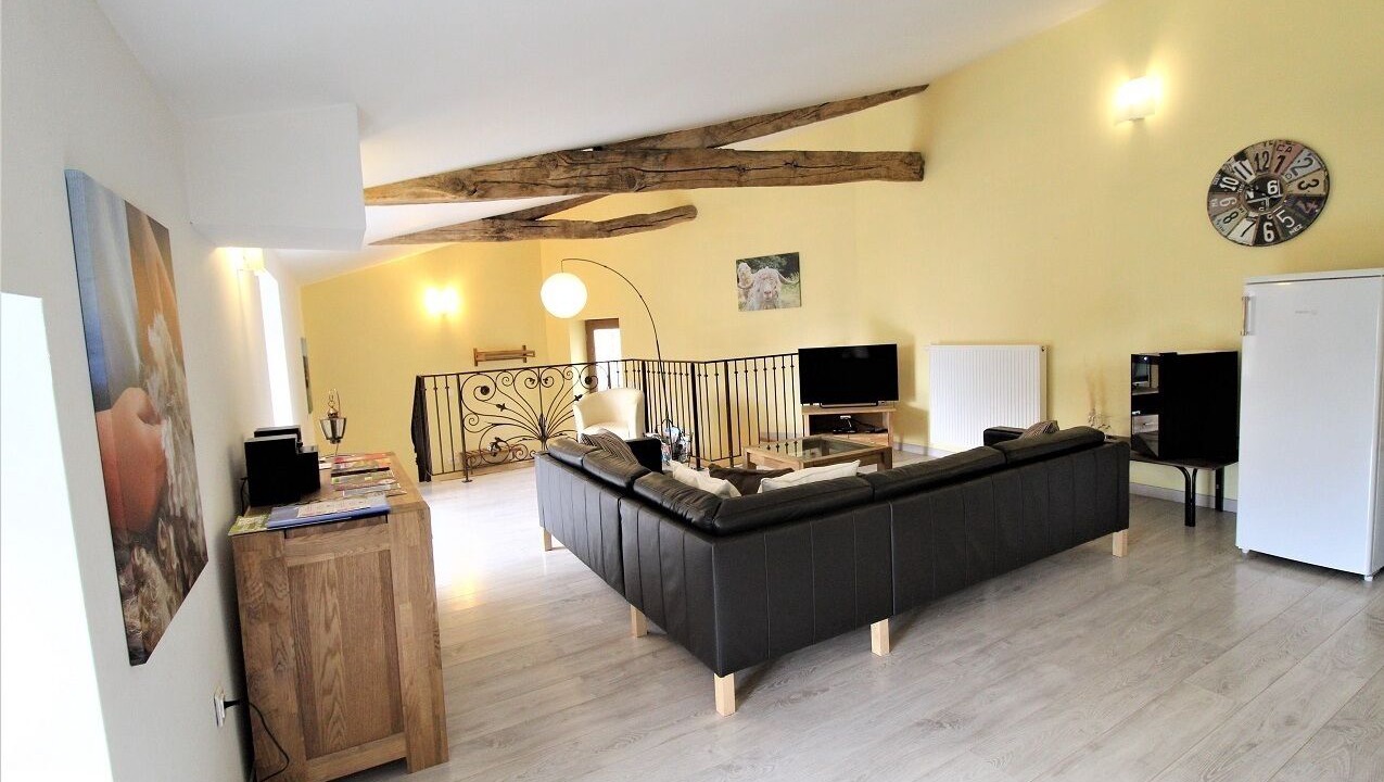 Photo of Livingroom in Vernay