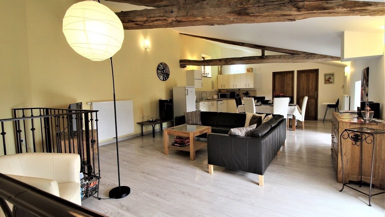Photo of Livingroom in Vernay