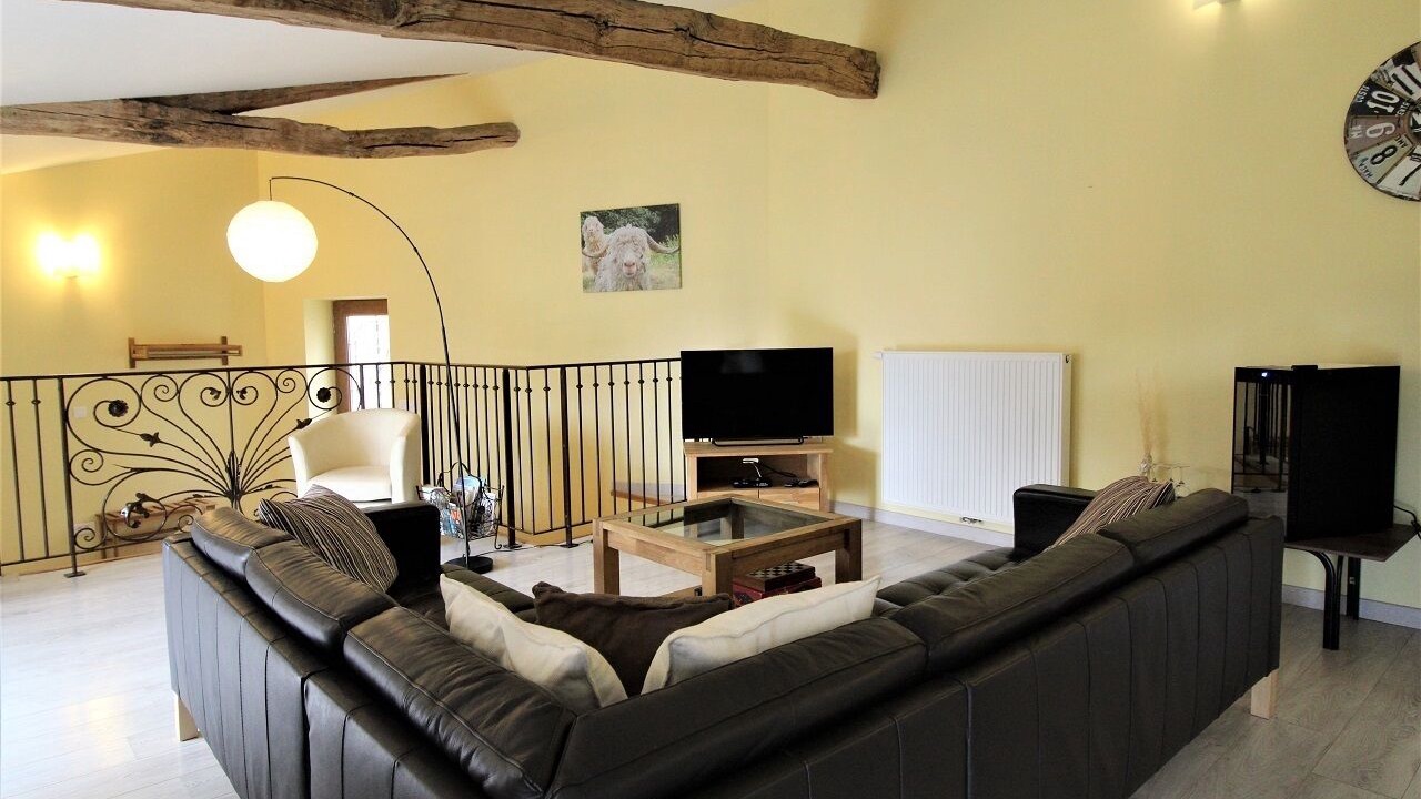 Photo of Livingroom in Vernay