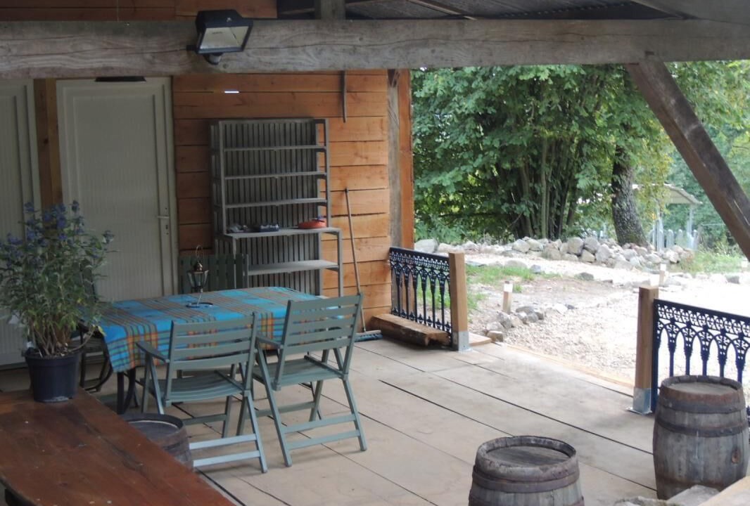 Photo of Outdoor in Vernay