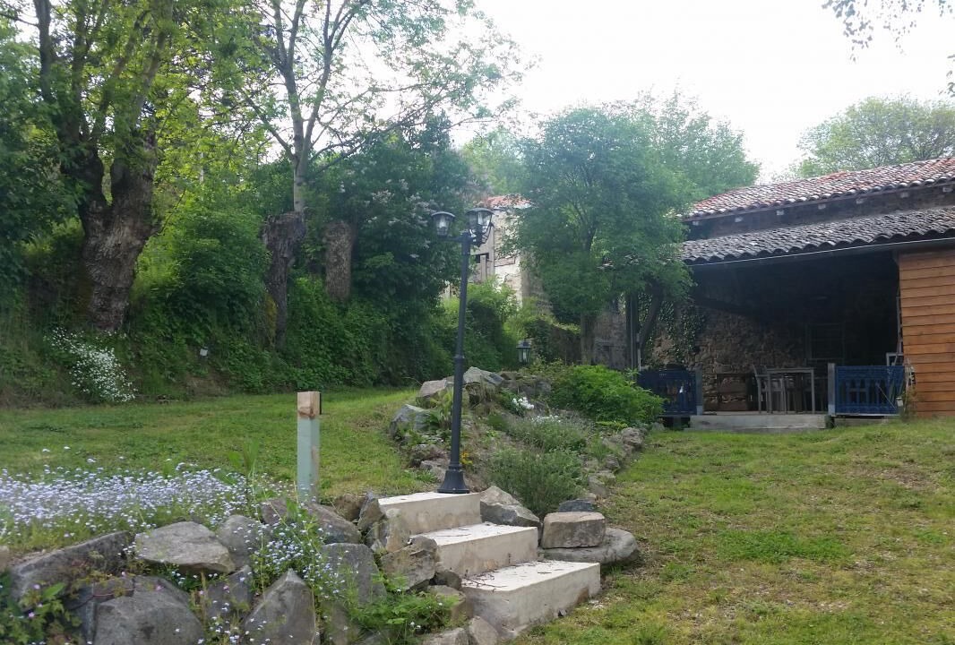 Photo of Outdoor in Vernay