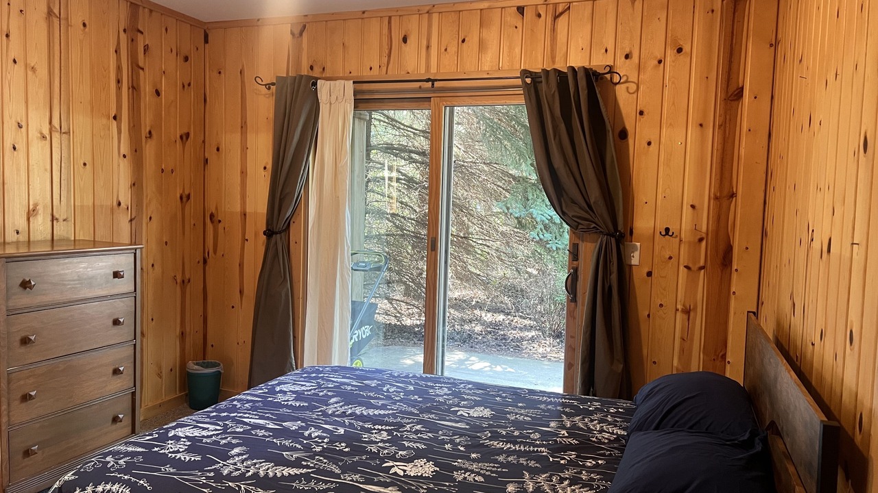 Photo of Bedroom in Leland