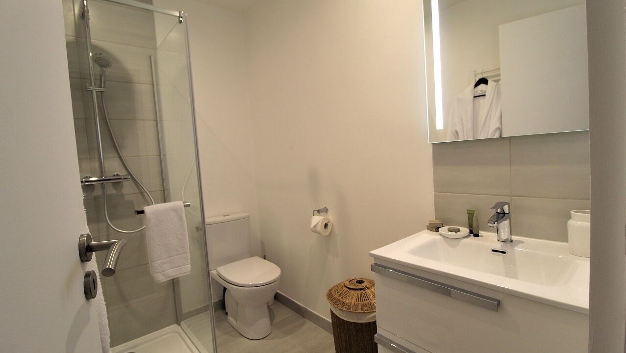 Photo of Bathroom in Saint-Genis-Laval