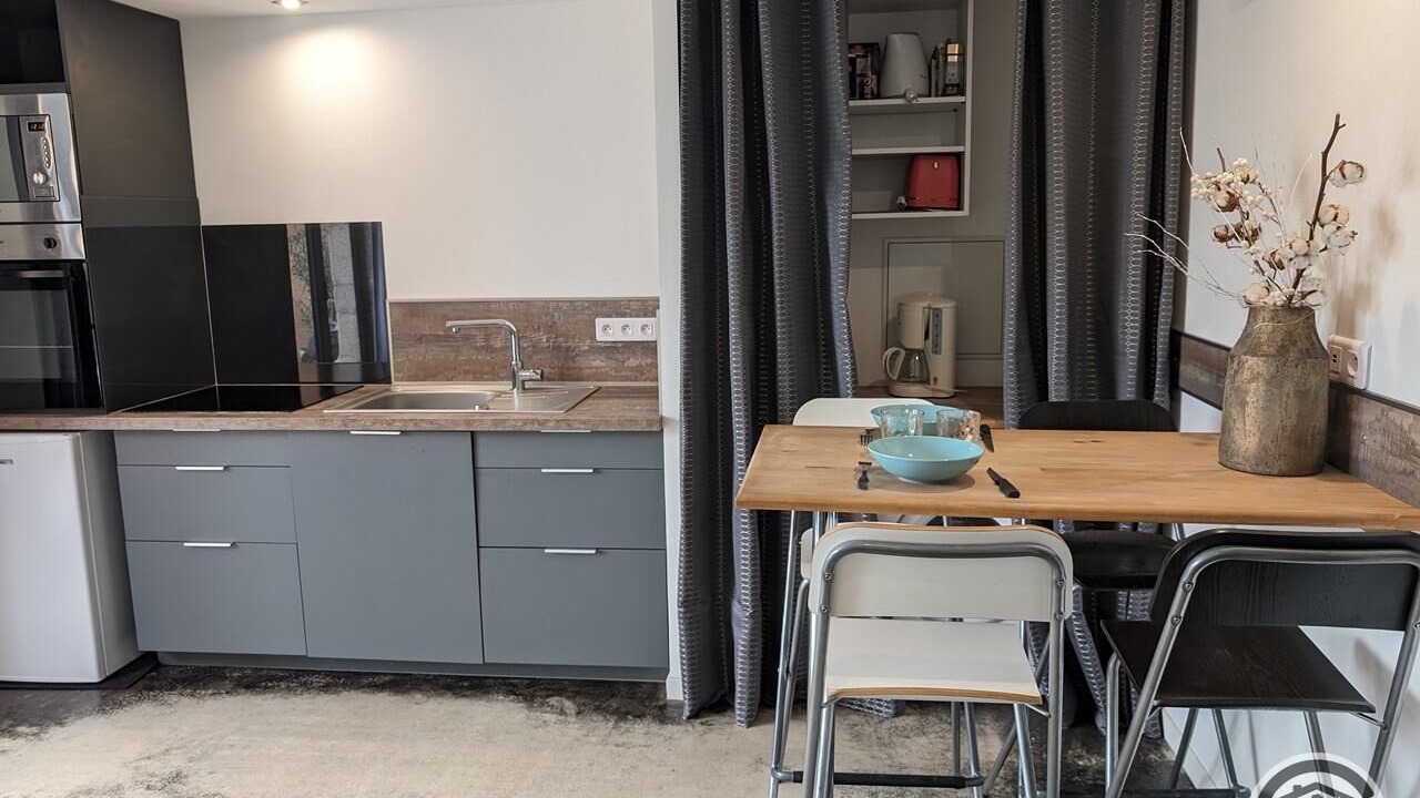 Photo of Others in Charly