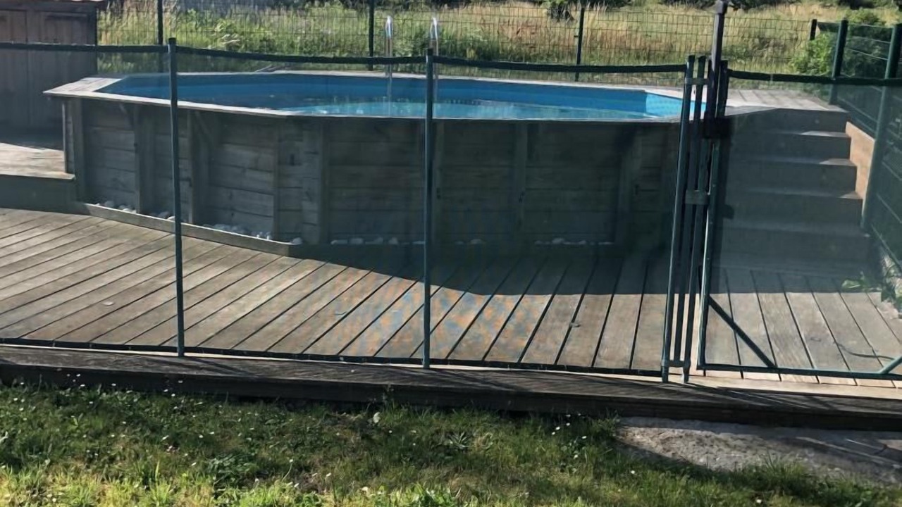 Photo of Outdoor in Charly