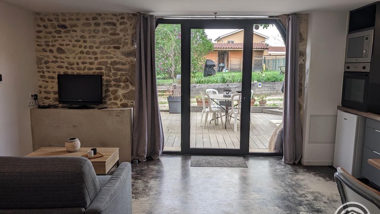 Photo of Livingroom in Charly