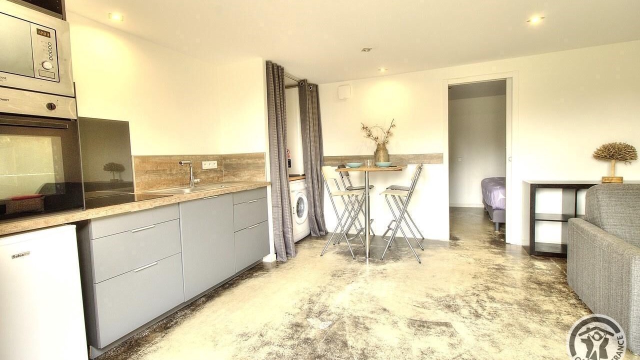 Photo of Others in Charly