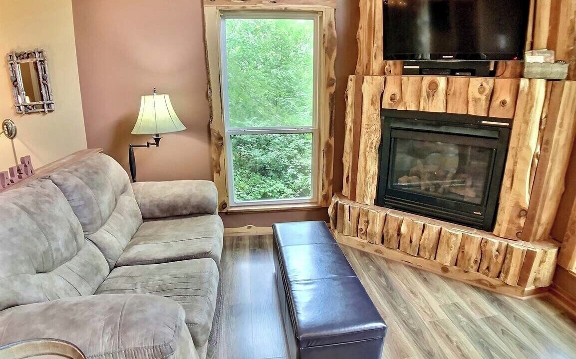 Photo of Livingroom in Eureka Springs