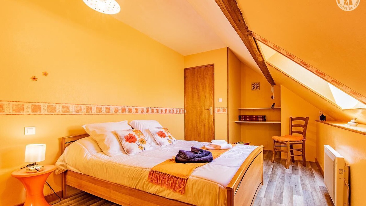 Photo of Bedroom in Chenoves