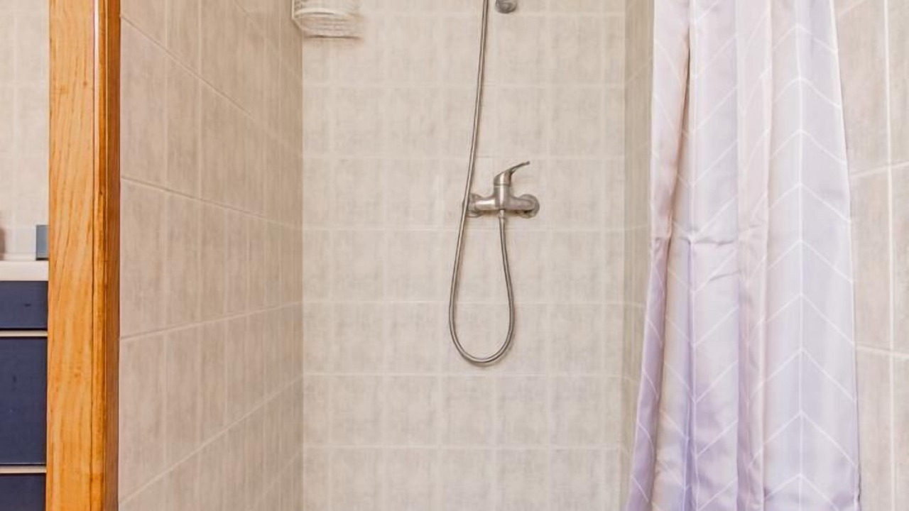 Photo of Bathroom in Chenoves