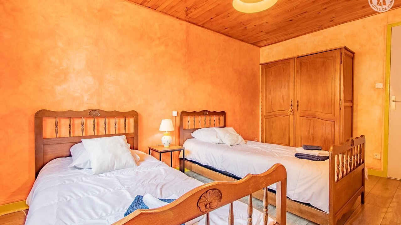 Photo of Bedroom in Chenoves