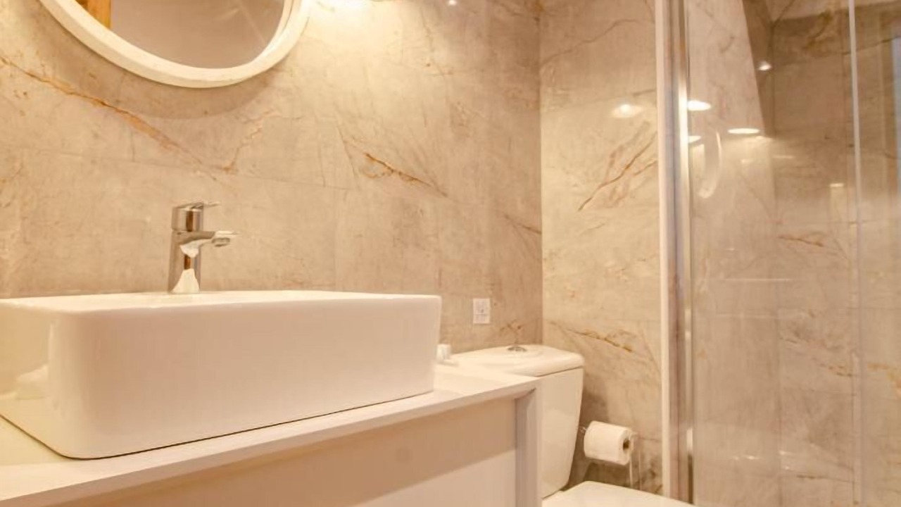 Photo of Bathroom in Brienne-le-Chateau