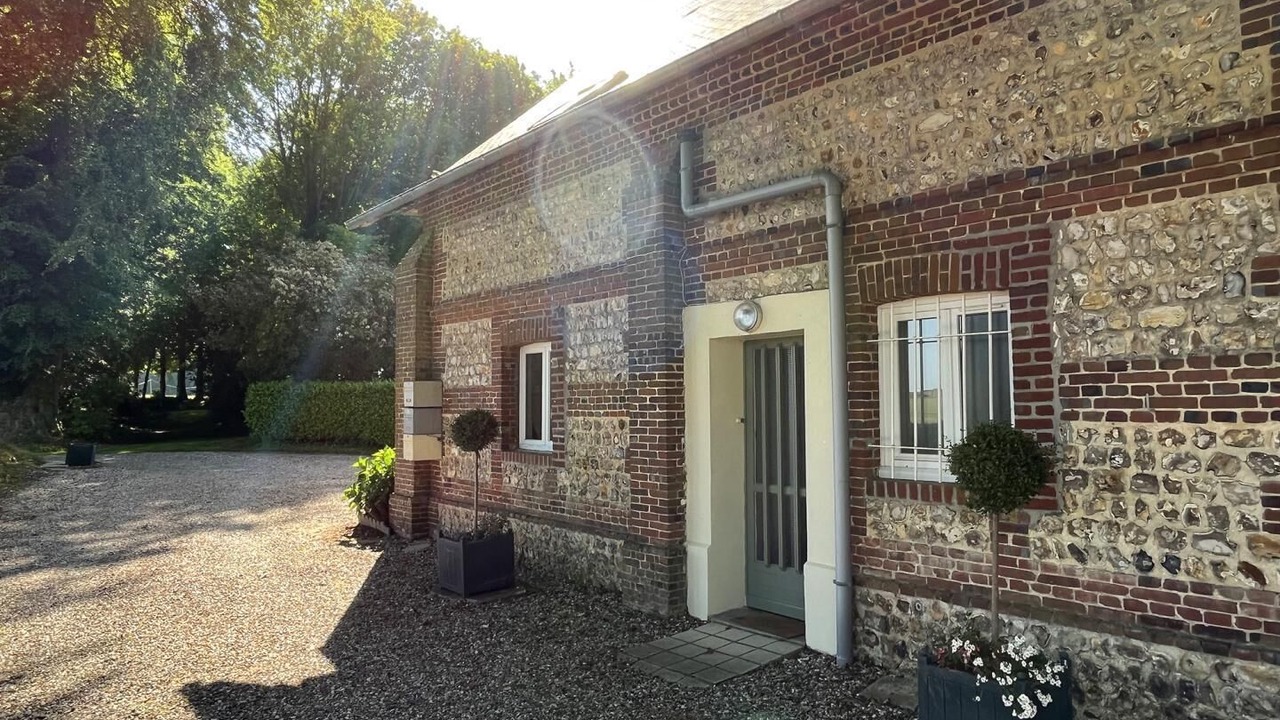 Photo of Outdoor in Daubeuf-Serville