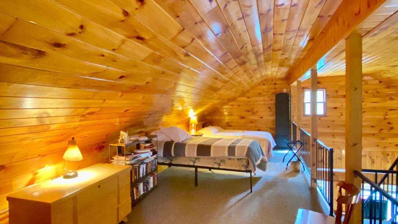 Photo of Bedroom in Town of Macomb