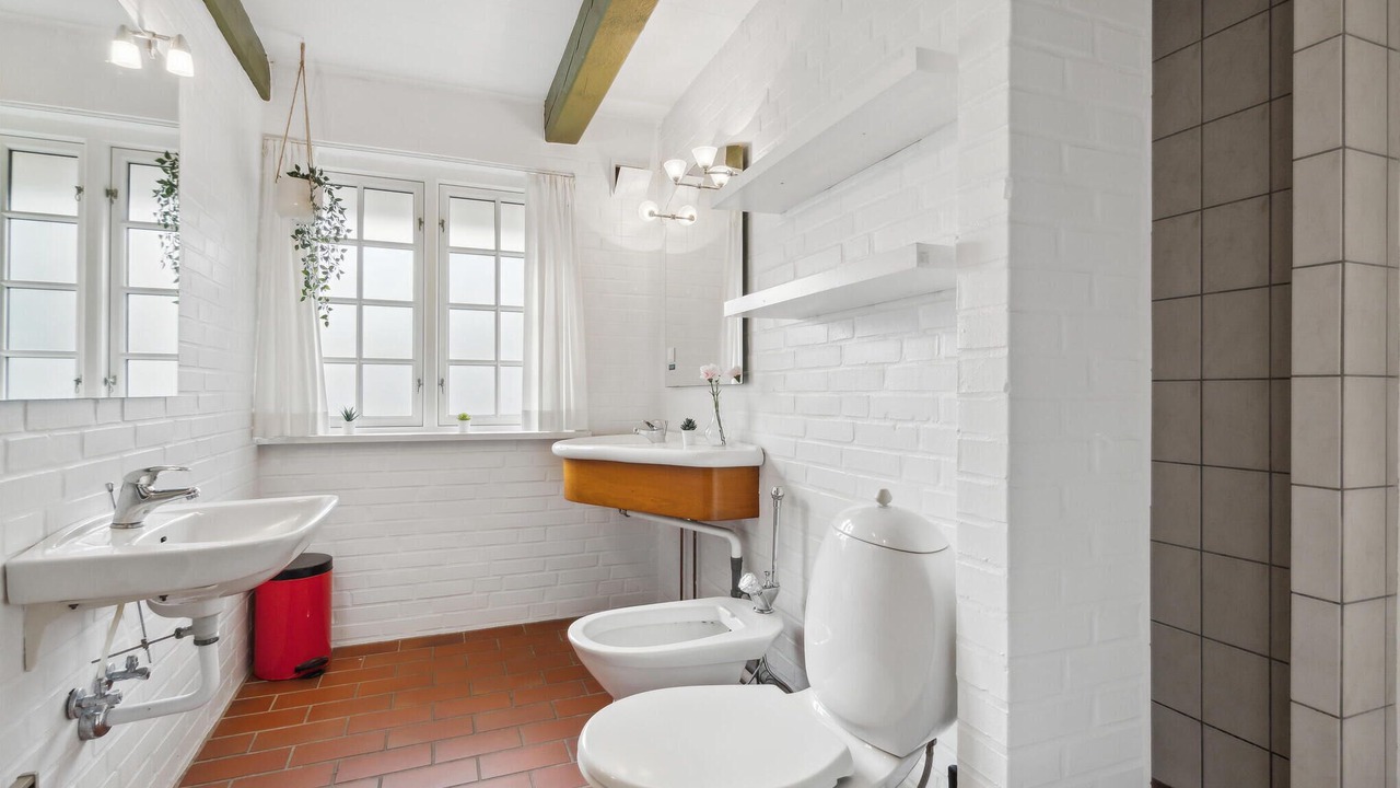 Photo of Bathroom in Sønderstrand