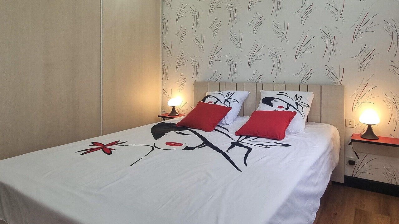 Photo of Others in Herry