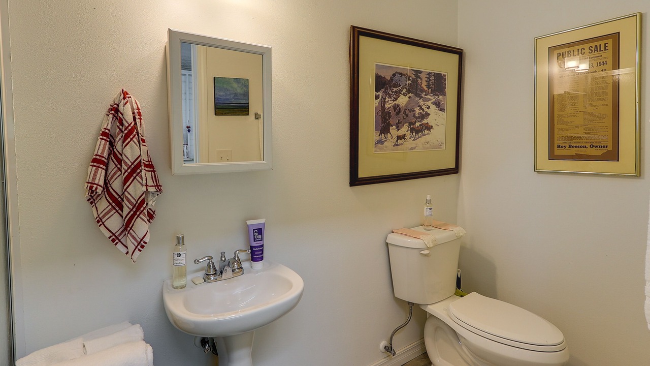 Photo of Bathroom in Coffeyville