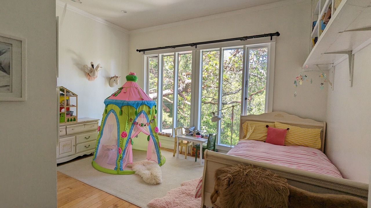 Photo of Bedroom in Tamalpais-Homestead Valley