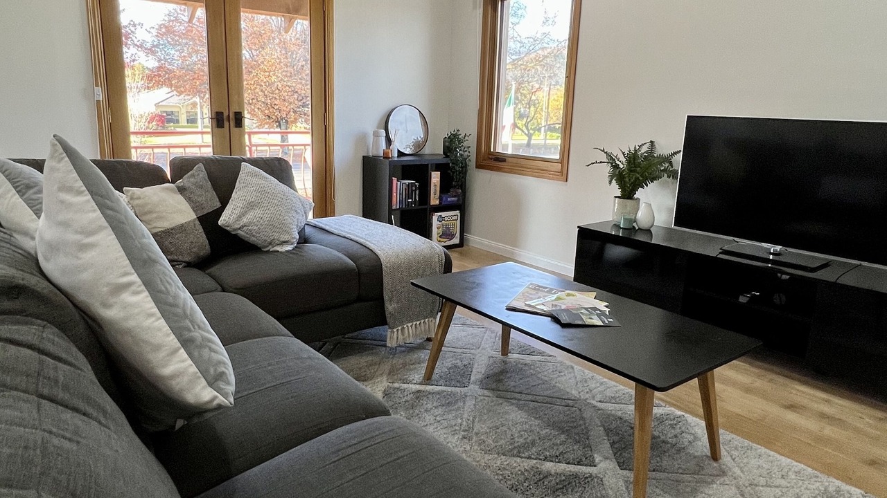 Photo of Livingroom in Myrtleford