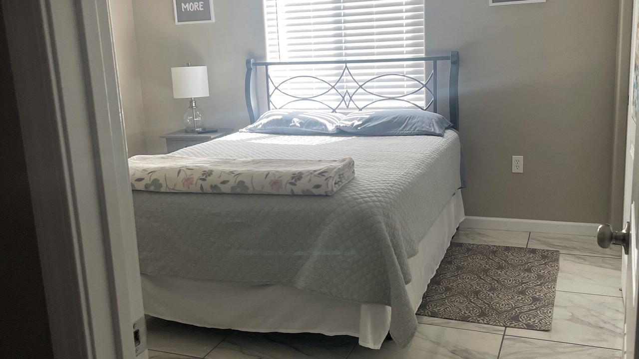 Photo of Bedroom in Douglas