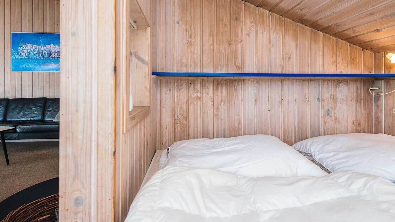 Photo of Others in Bjert