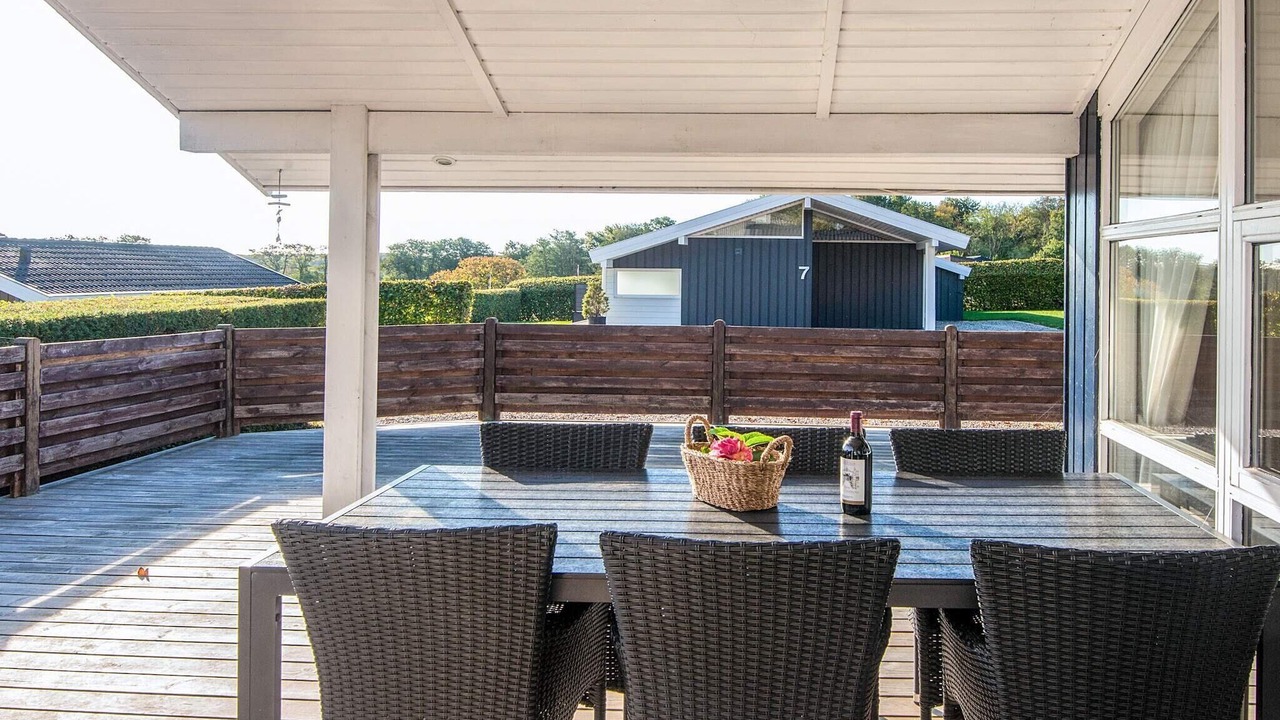 Photo of Others in Bjert