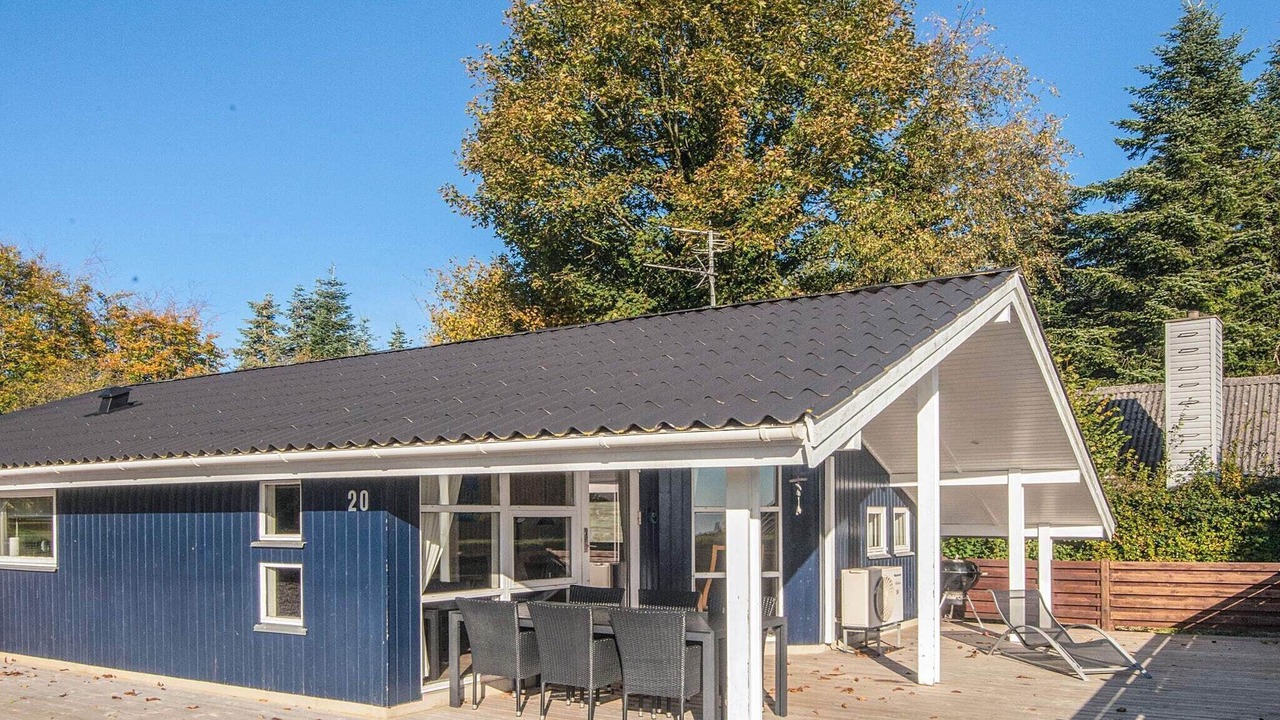 Photo of Others in Bjert