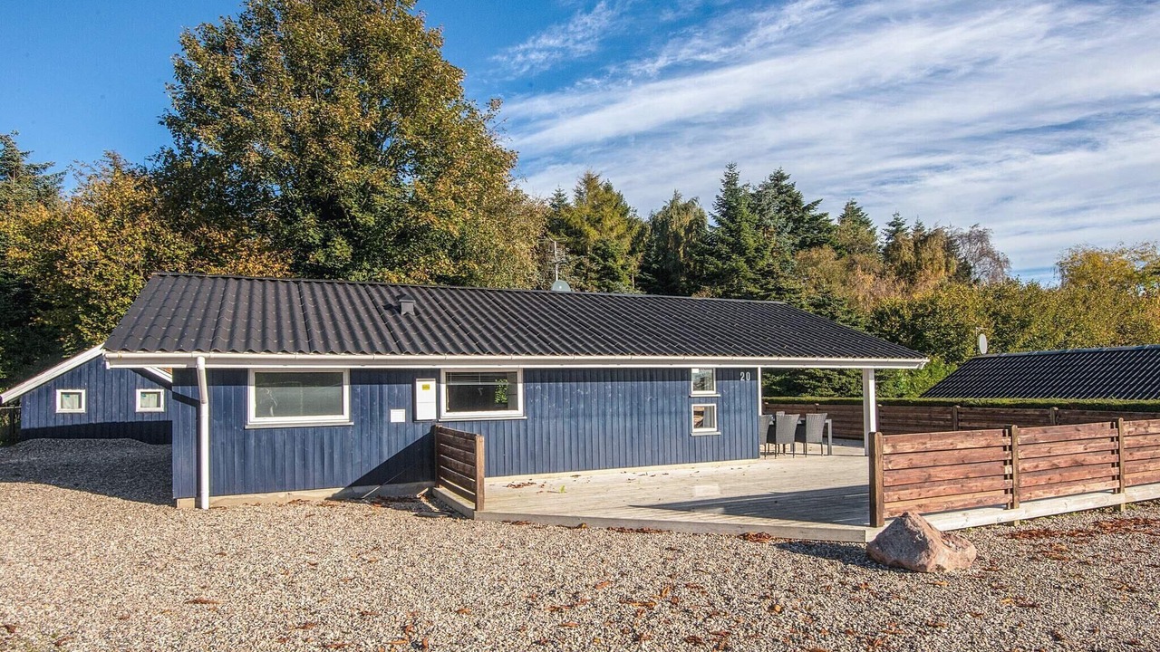 Photo of Others in Bjert