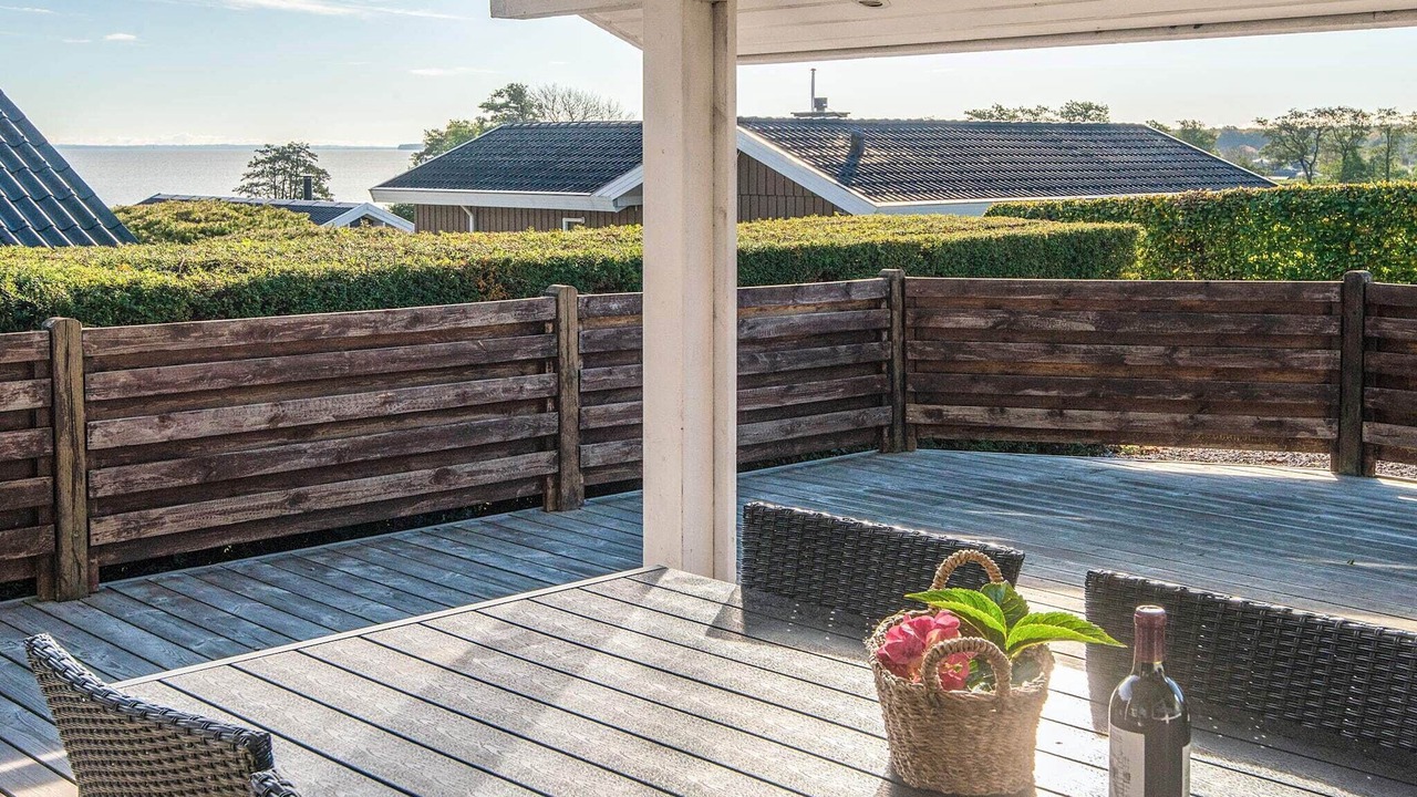 Photo of Others in Bjert