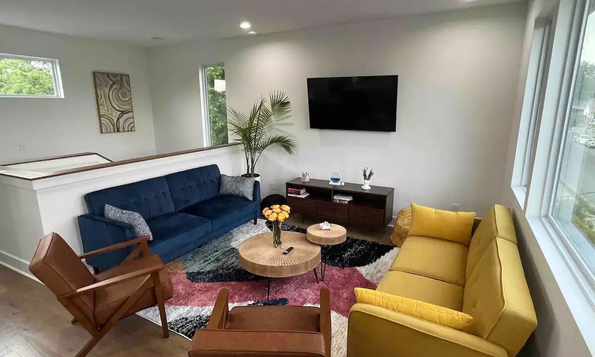 Photo of Livingroom in McFerrin Park