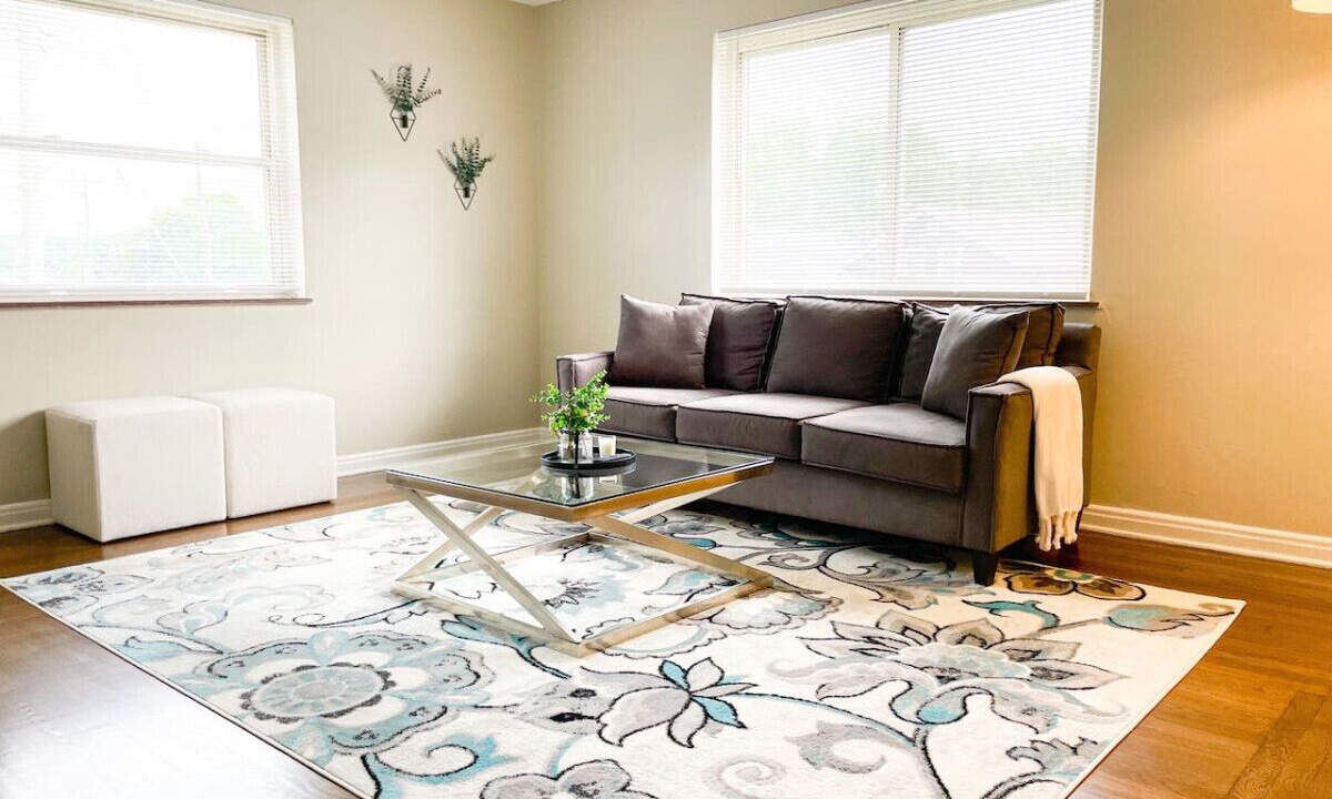 Photo of Livingroom in Spring Grove Village